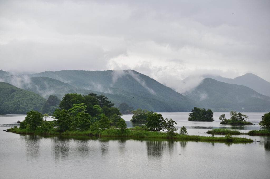 秋元湖