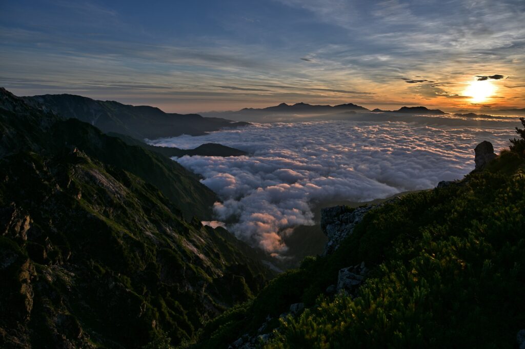 唐松岳山頂から妙高連山